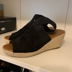 Sonoma Strappy wedge Sandals size 8.5 Black